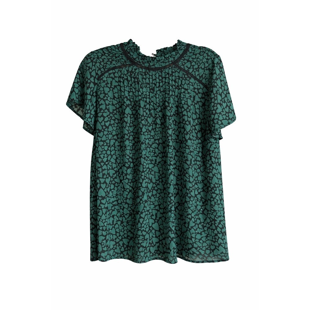 Torrid Black & Green Heart Print Flutter Sleeve Blouse  Size 1 Gorgeous & Flowy